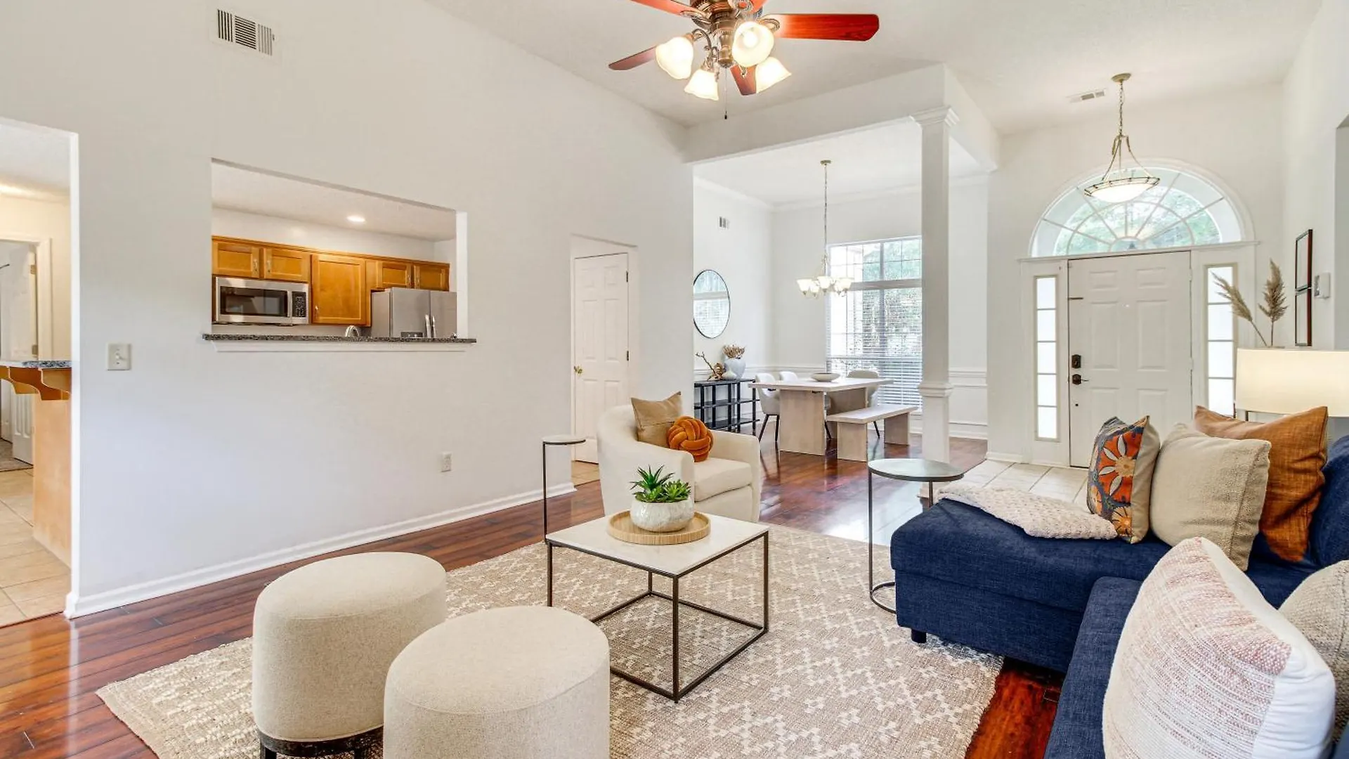 Pet-Friendly Savannah Home With Cozy Fireplace! United States